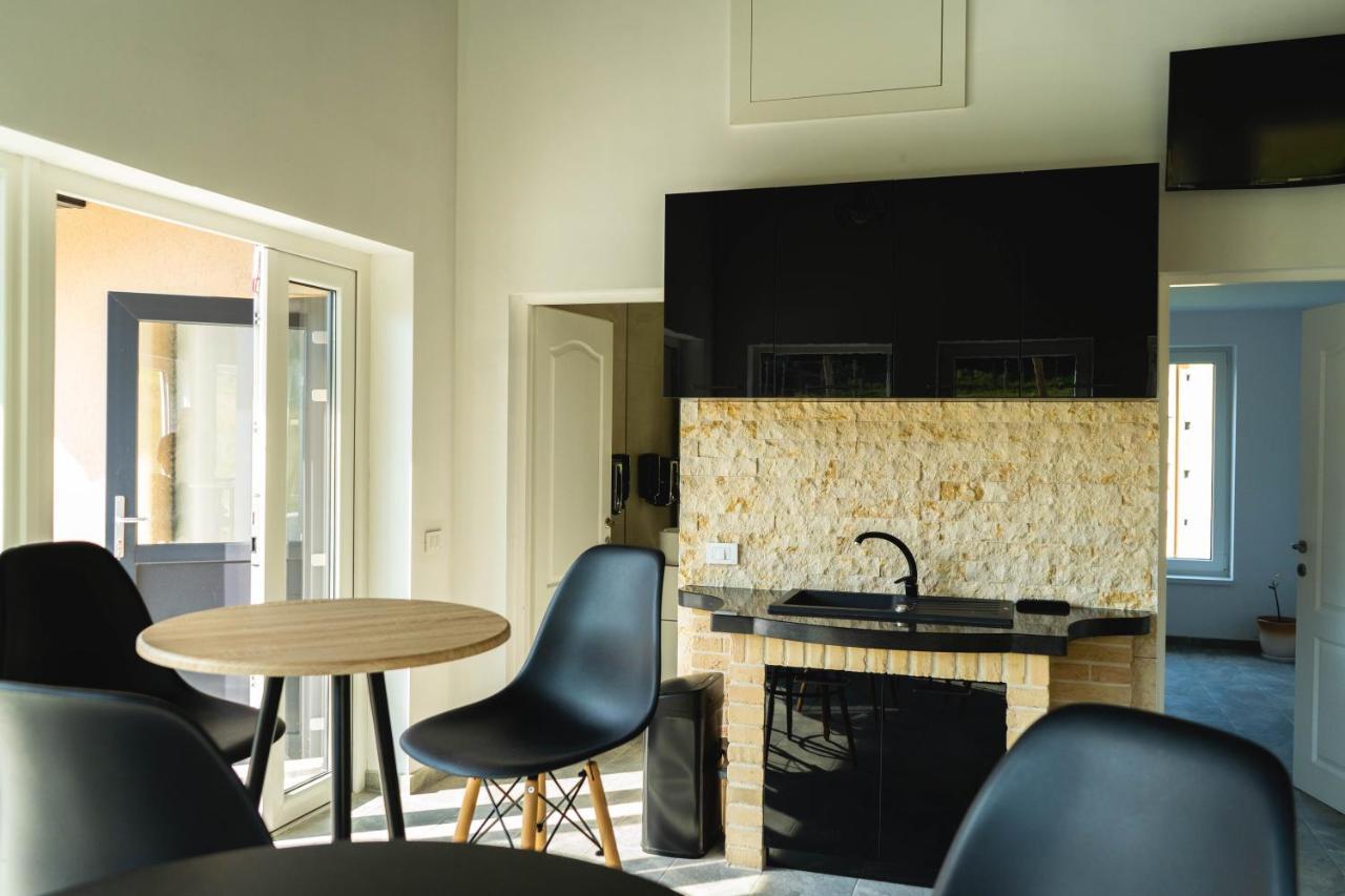 Velvet Home Ватра Дорней Екстериор снимка